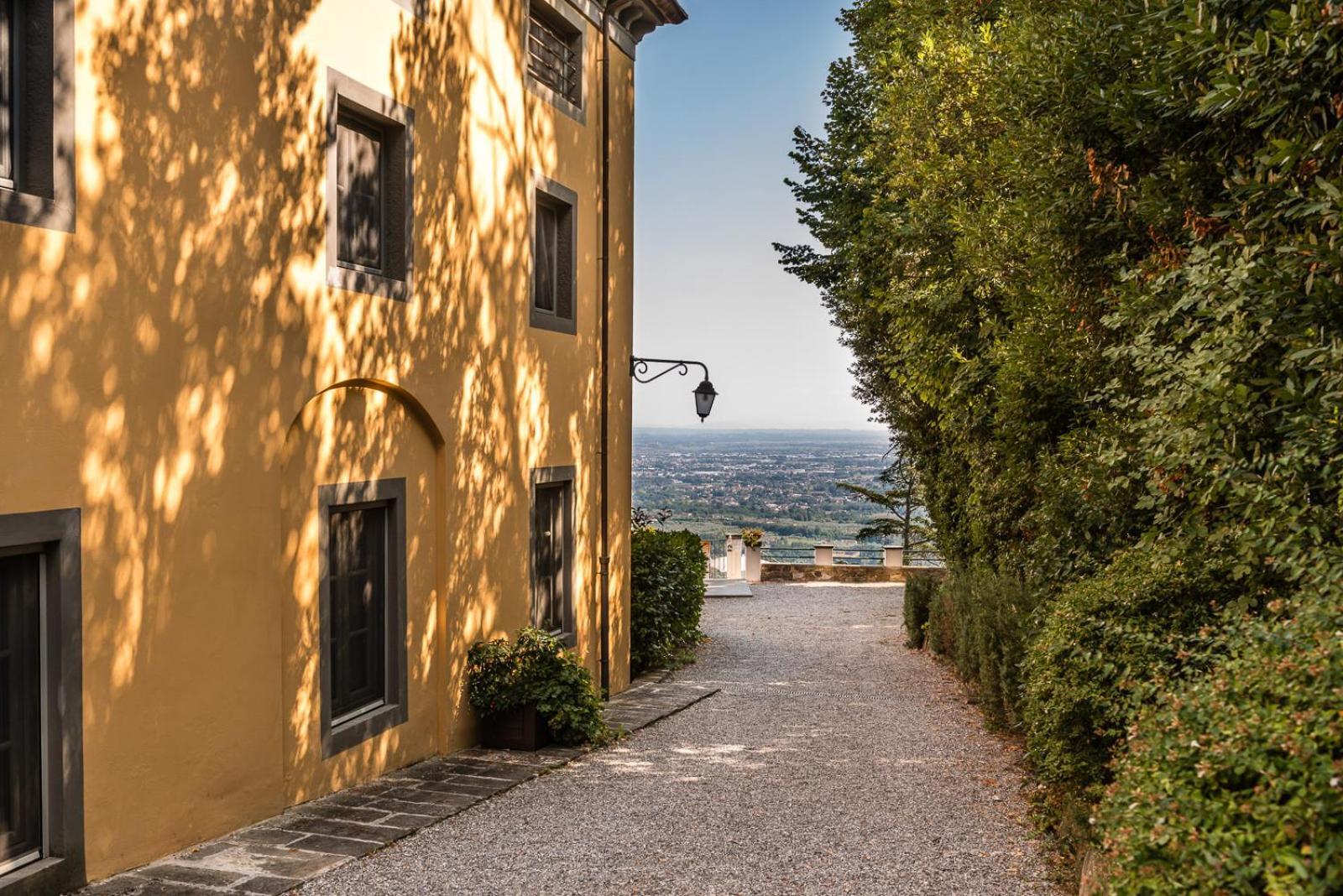 Tenuta Guinigi Antico Borgo Di Matraia - Exclusive Holidays Apartments & Pool Lucca Eksteriør bilde