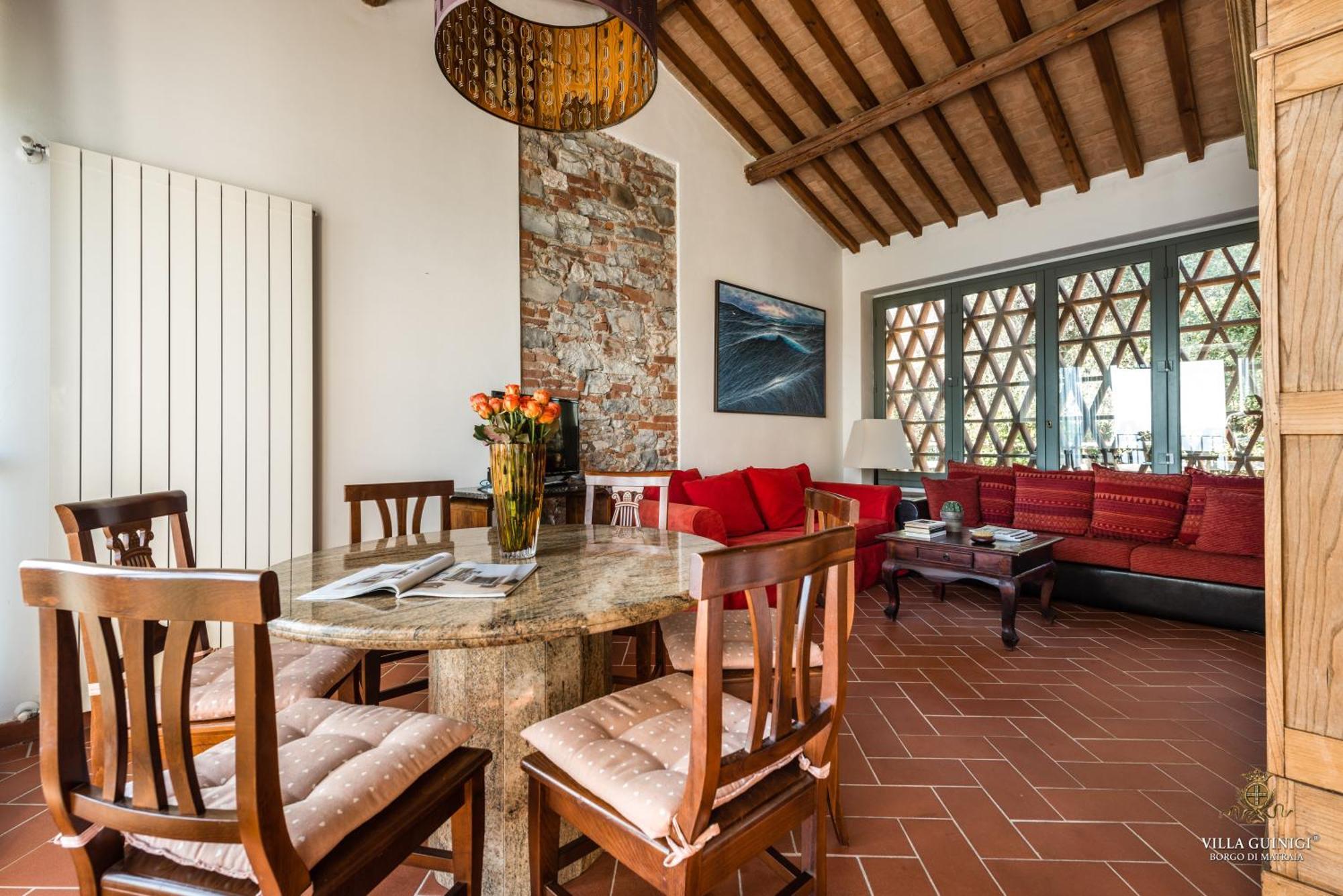 Tenuta Guinigi Antico Borgo Di Matraia - Exclusive Holidays Apartments & Pool Lucca Eksteriør bilde